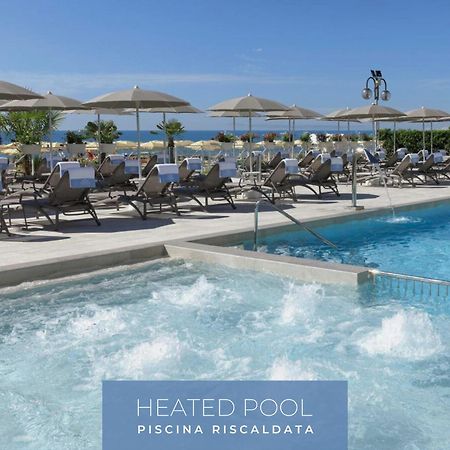 Hotel Cavalieri Palace & Suites ليدو دي يسولو المظهر الخارجي الصورة