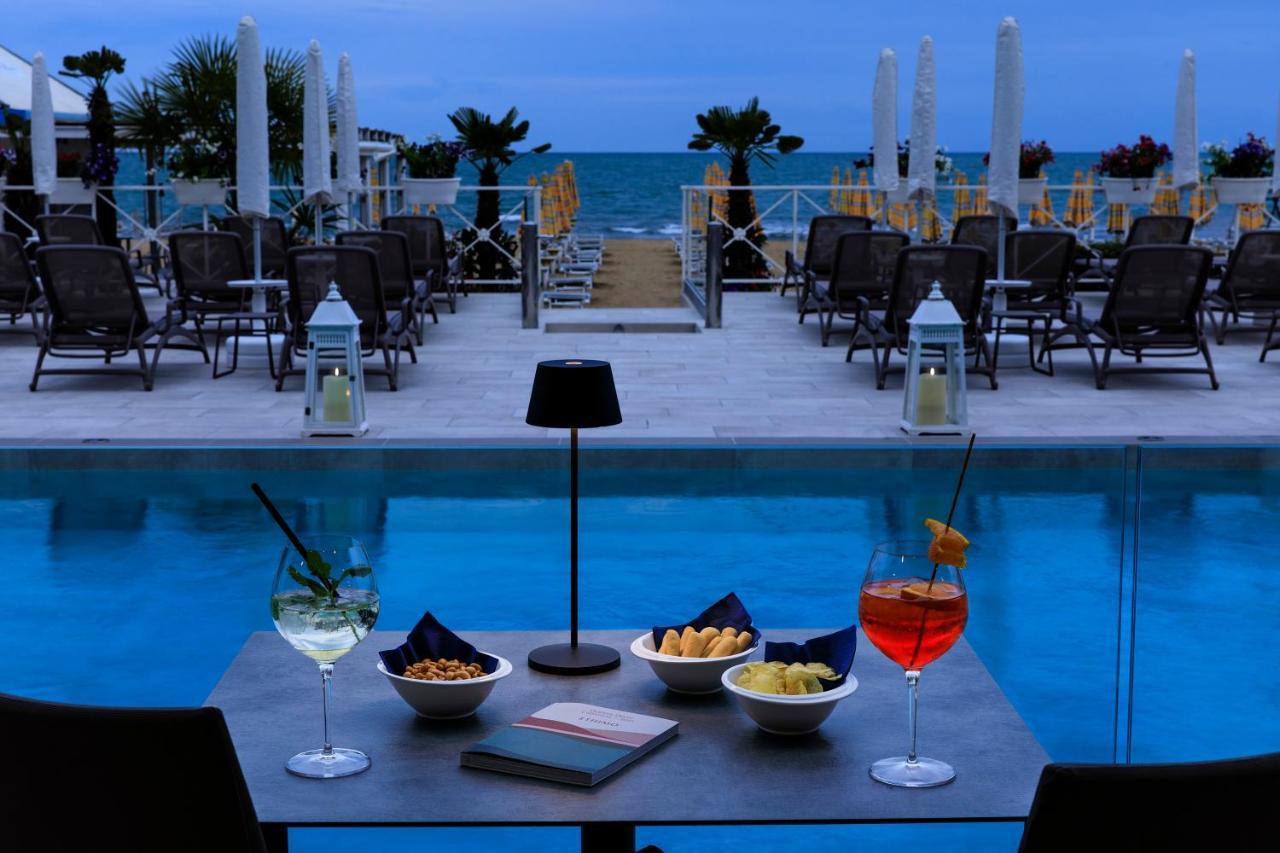 Hotel Cavalieri Palace & Suites ليدو دي يسولو المظهر الخارجي الصورة